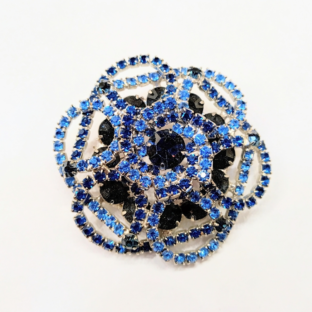 Vintage Large Light And Dark Blue Rhinestone Brooch